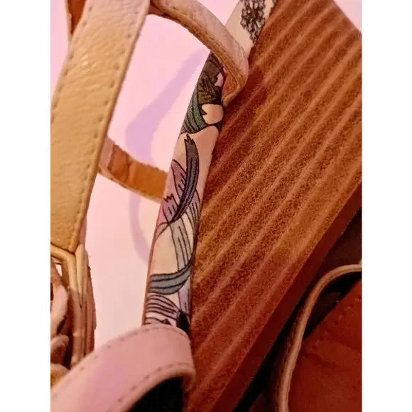 Staccato Wedges Cream Leather Buckle Open Toe Comfortable Belle 6 Floral Casual - Picture 4 of 9